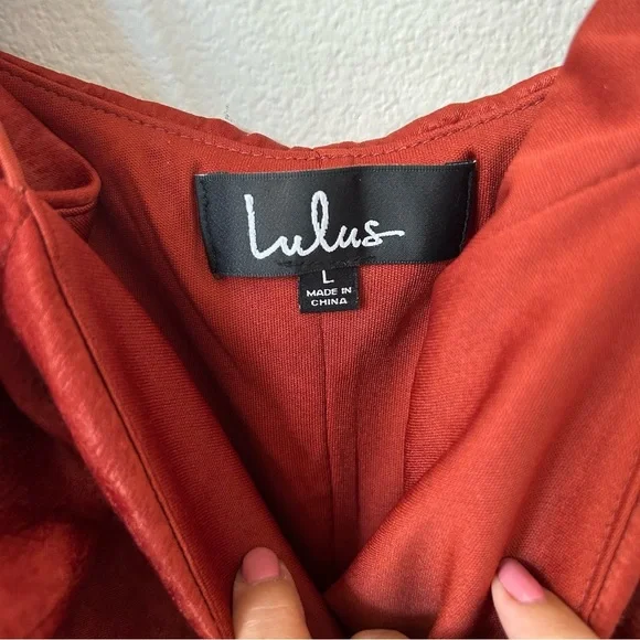Lulu’s Maribel Midi Dress Satin Effect Open Back Size Large in Rust Orange NWT - Picture 8 of 13